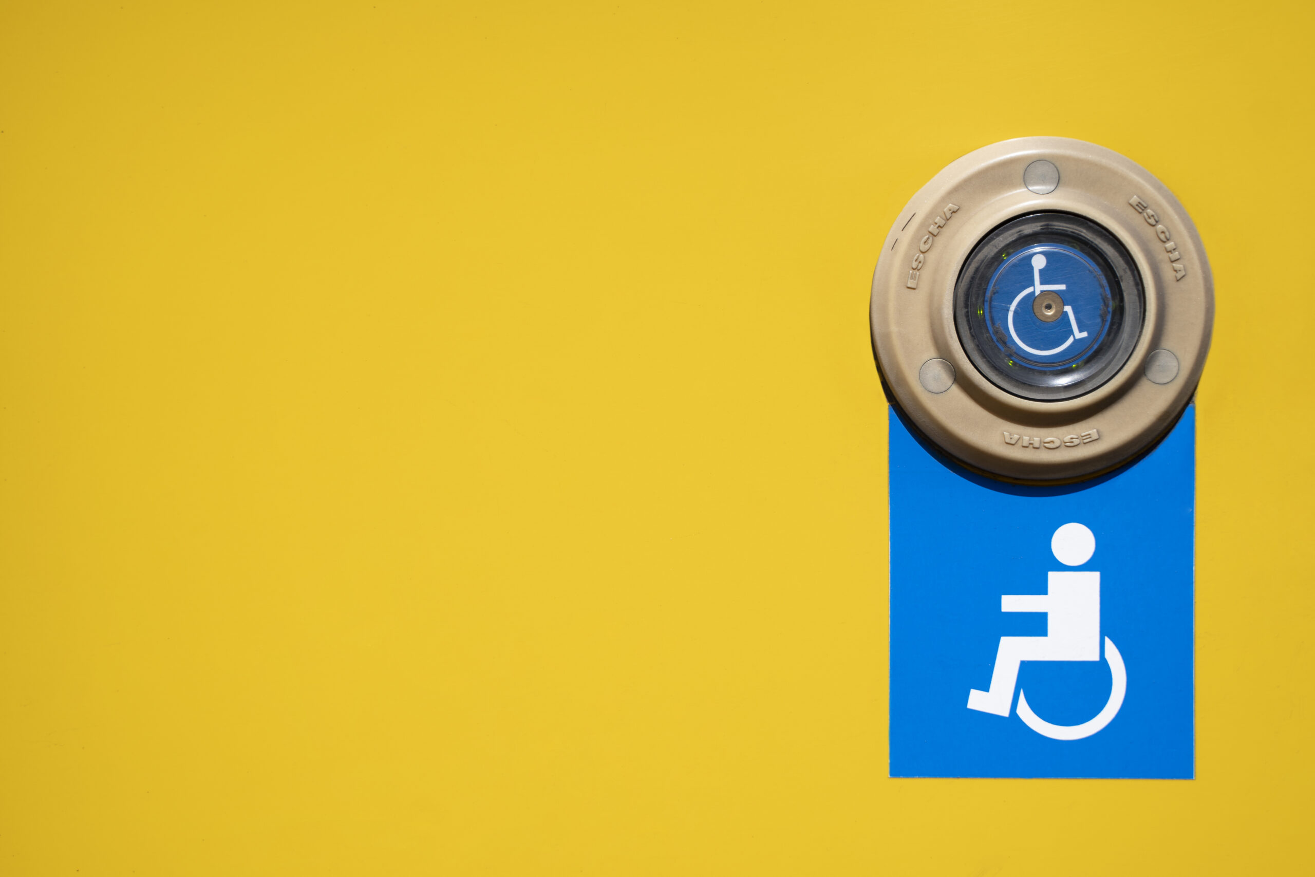 Imagen de insignia accesibilidad universal