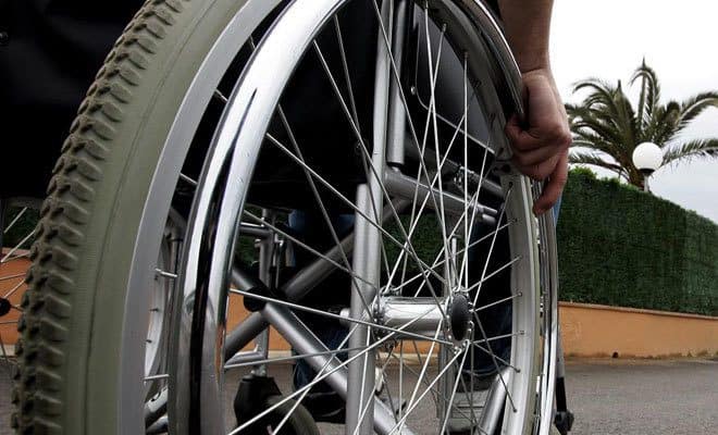 [ESPAÑA] Niegan una reserva en una pizzería a un grupo de personas en silla de ruedas para no perder clientes