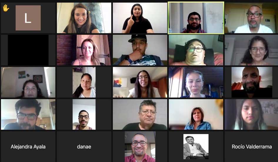 Imagen varias personas en una videollamada por zoom