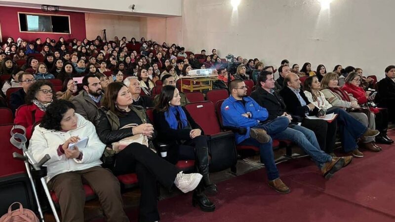 Exitosa y concurrida charla de Wazú sobre la nueva Ley de Autismo en la Región de O’higgins