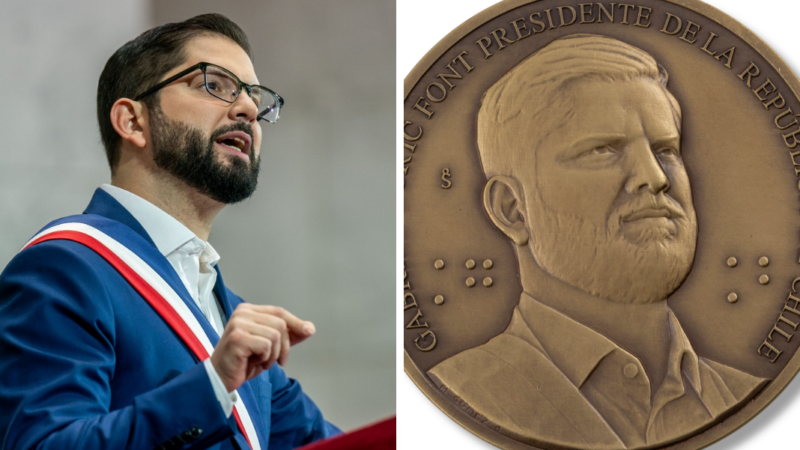 Expresidente Boric y Medalla conmemorativa de él