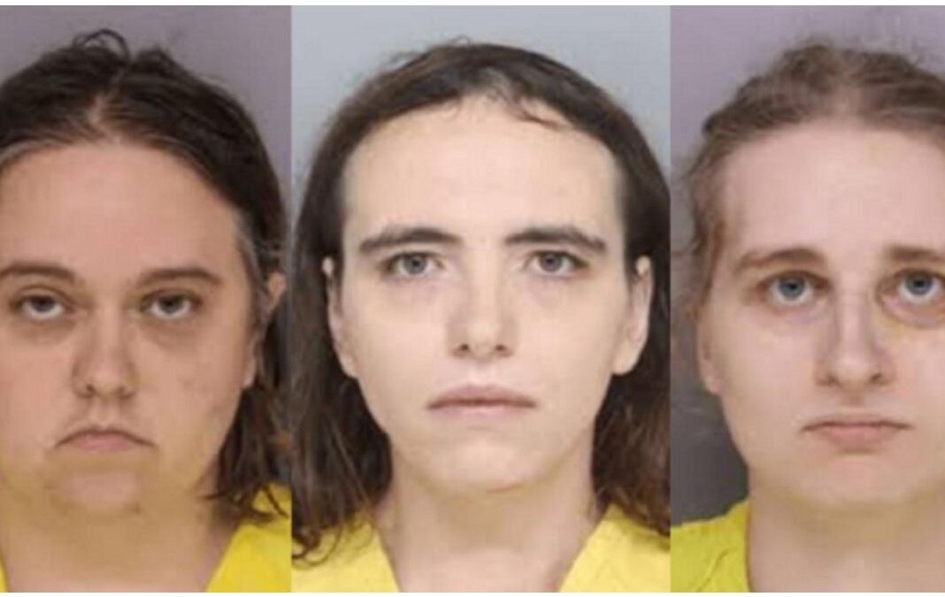 tres mujeres detenidas