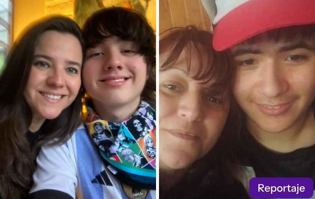 Dos mujeres cada una con su hijo respectivamente
