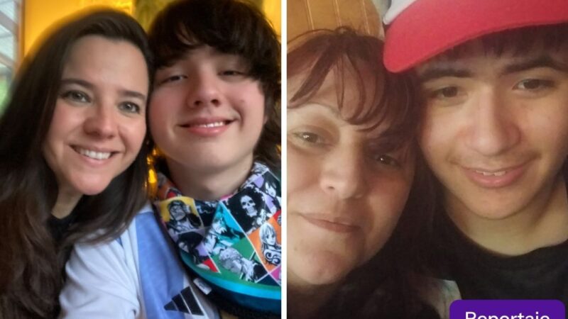 Dos mujeres cada una con su hijo respectivamente