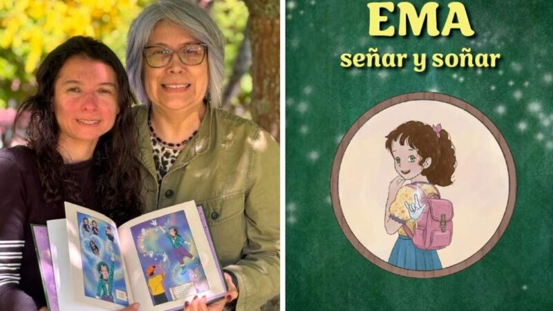 Dos mujeres mostrando un libro y portada del cómic "Ema señar y soñar"